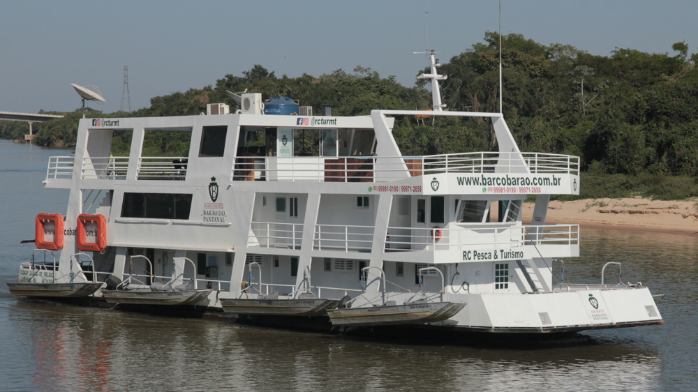 Barco Hotel Barão do Pantanal - Personal Pesca